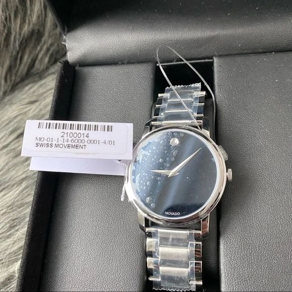 NWT authentic Movado watch - Picture 3 of 8